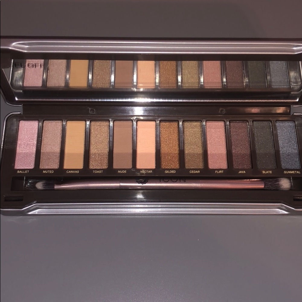 Icon by Absolute New York Eyeshadow Palette